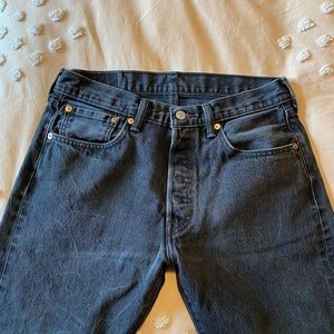 Black Levi’s 501s